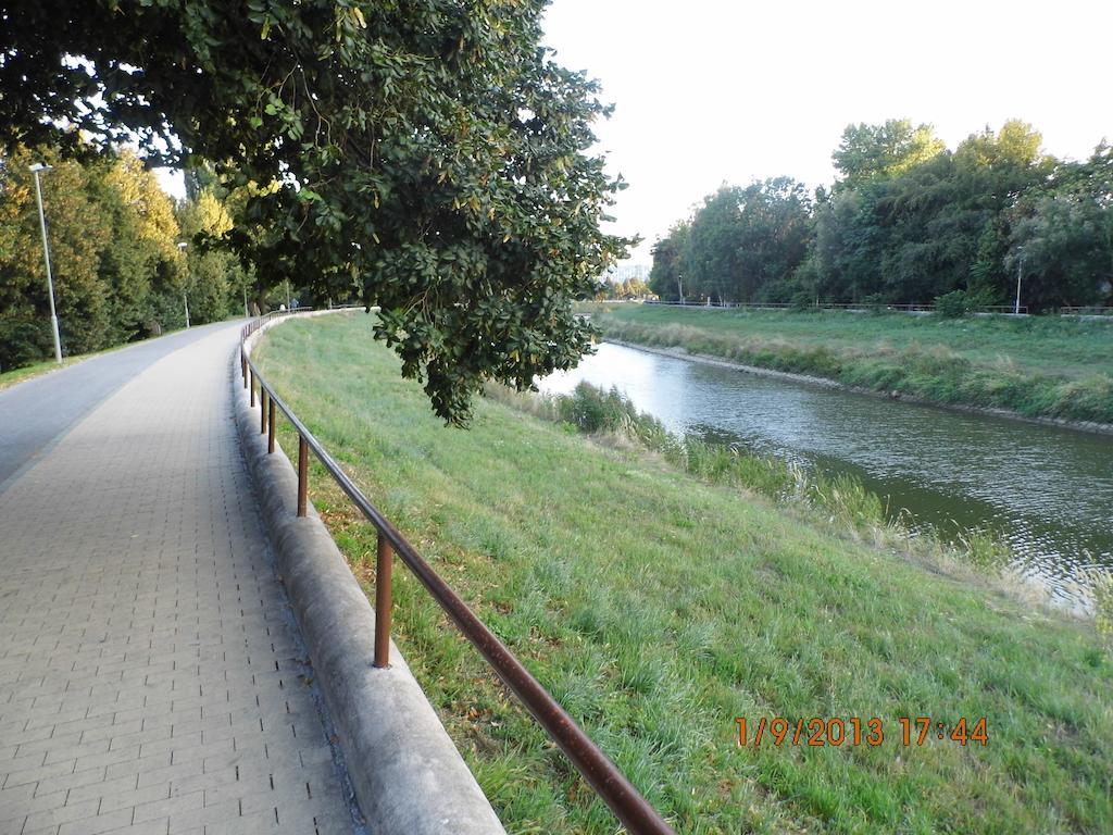Fukas Apartments Nitra Extérieur photo